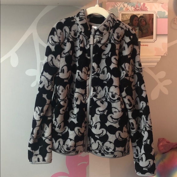 Disney Store fleece - Picture 2 of 4